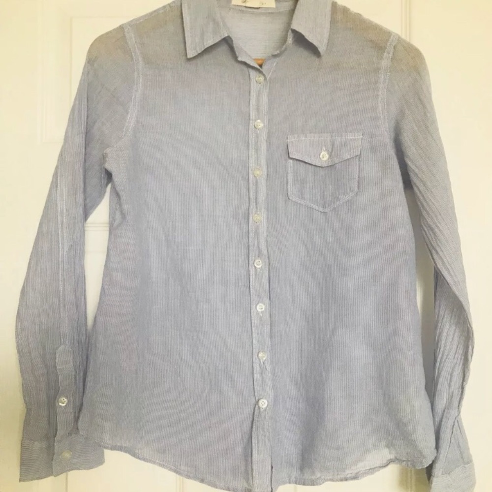 FOREVER21 SEMI-SHEER BLUE BUTTON DOWN BLOUSE